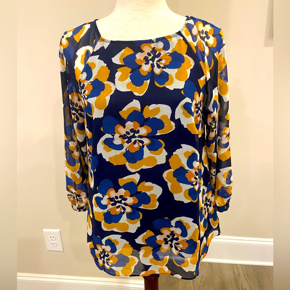 Cabi Top NWOT